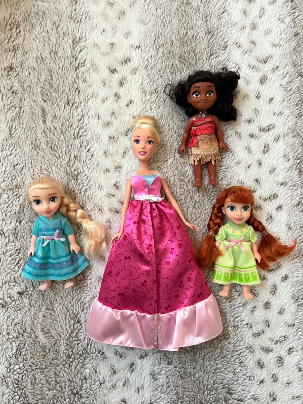 Disney Princess Dolls - Elsa, Anna, Cinderella and Moana
